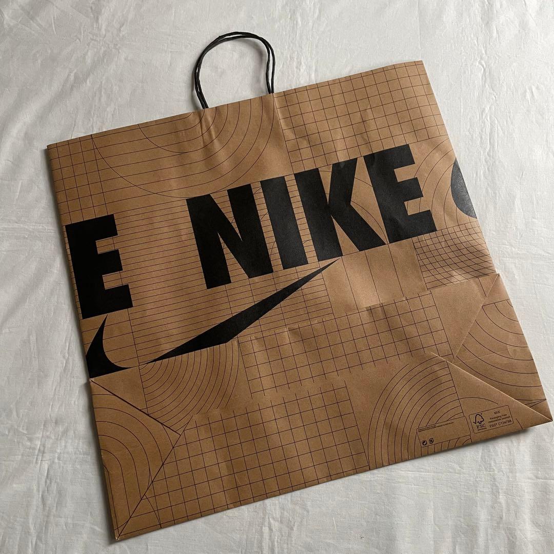 NIKE ナイキ ショップ袋 大 紙袋 ショッパー プレゼント 新学期 - メルカリ
