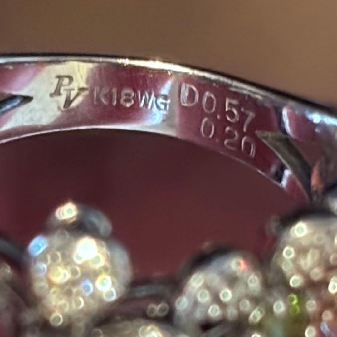 ポンテヴェキオ フラワーモチーフK18WG ダイヤモンド グリーンストーン