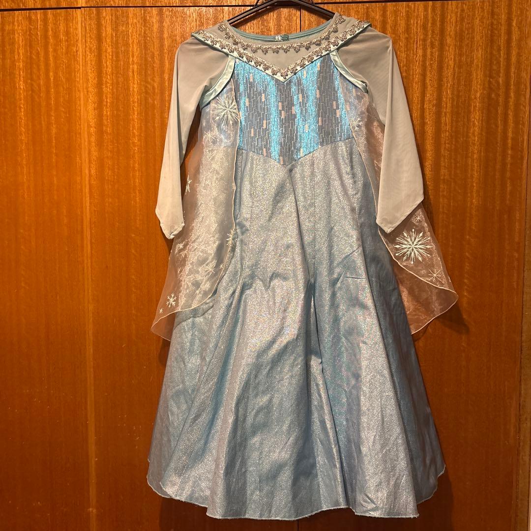 あ*は様 エルサ　ドレス　ビビディバビディブティック　120 ビビディバビディブティック ドレス アナ雪 エルサ 120 - メルカリ