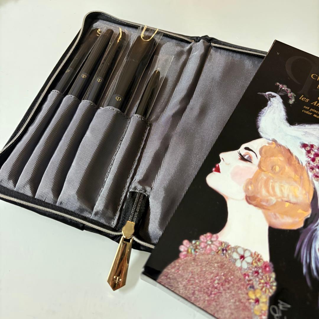 未使用 クレドポーボーテ メイクブラシセット 定価18,000円 楽天市場】【国内正規品・送料無料】資生堂 クレ・ド・ポー ボーテ