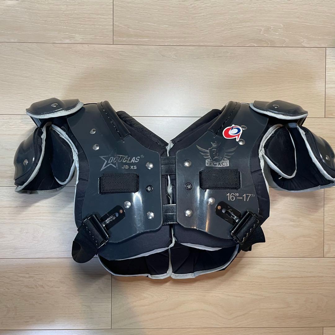 DOUGLAS JD XS ショルダーパッド 16\"-17\" ブラック ダグラス ショルダーパッド レガシーJD｜アメフト用品専門店 QB CLUB