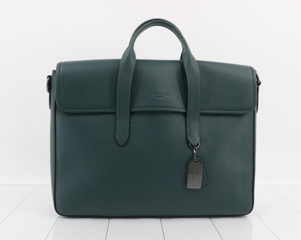 COACH 新品 ダークグリーン レザービジネスバッグ - メルカリ