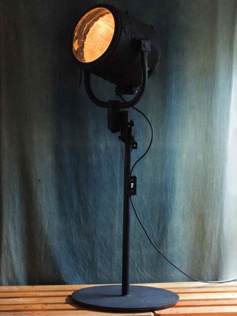 US NAVY 実物WWⅡ GE製 40s ビンテージ 照明 インダストリアル US NAVY 実物WWⅡ GE製 40s ビンテージ 照明 インダストリアル