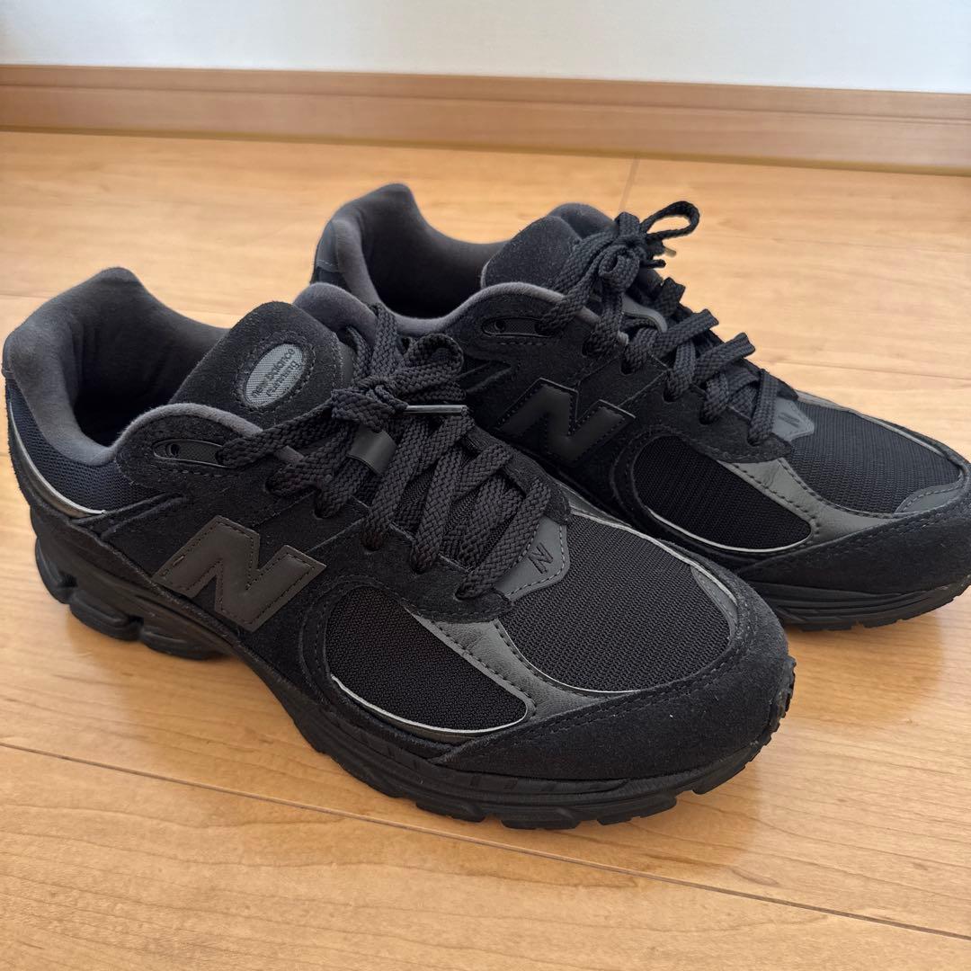 New Balance 2002RBL トリプルブラック 27.5 - メルカリ