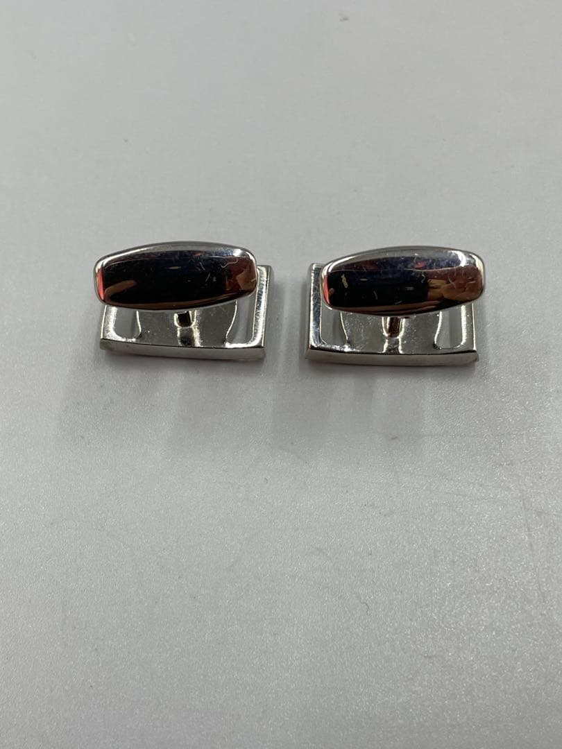 219 Salvatore Ferragamo シルバー カフリンクス - メルカリ