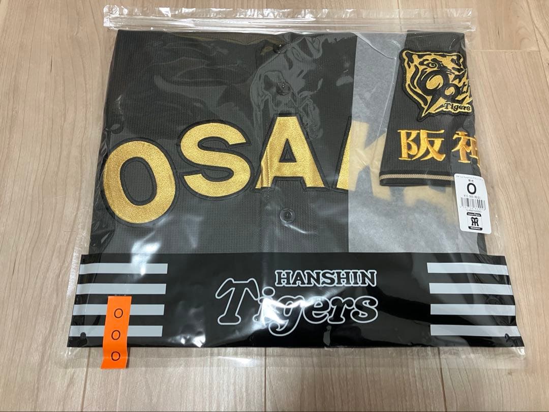阪神タイガース　ブラックダイナマイトユニフォーム　Oサイズ　無地 阪神 タイガース ブラック ダイナマイト ユニフォーム 無地 L 新品