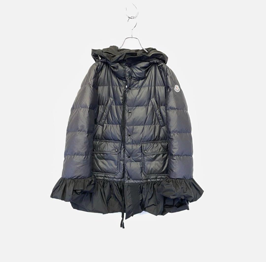 値下げ！！MONCLER × sacai SERI ダウンジャケット - メルカリ