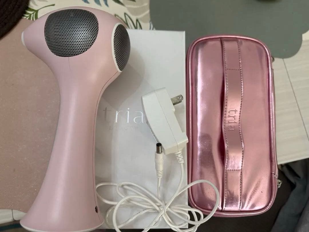 【ジャンク】【正規品】Tria 脱毛器 トリアビューティ 4X LHR4.0x tria BEAUTY(トリア・ビューティ) トリア・パーソナルレーザー脱毛器