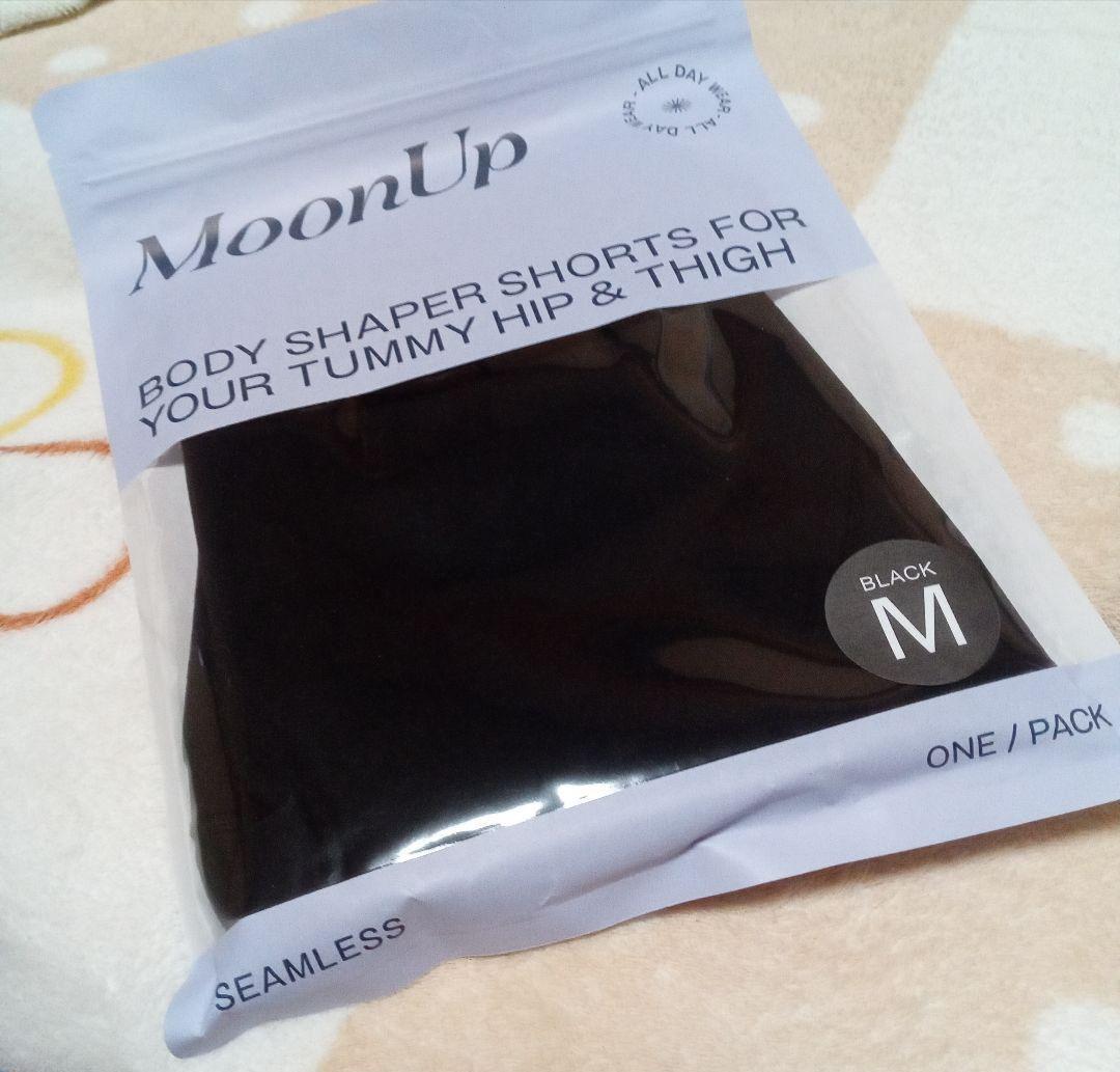 MoonUp ボディシェイパーショーツ ブラック Mサイズ - メルカリ