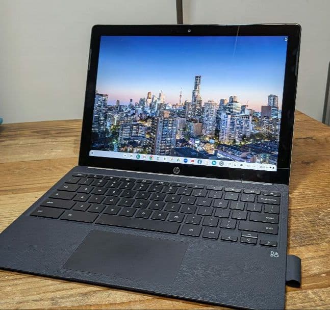 高性能HP Chromebook x2 12-f005TU　デタッチャブルタイプ HP Chromebook x2 レビュー － 12.3インチのデタッチャブル2 in 1