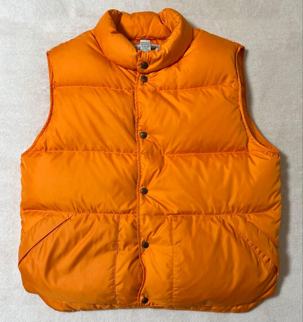 90s 人気のマンゴーオレンジ エルエルビーン ダウンベスト - メルカリ