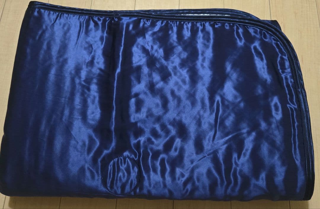 シルク敷きパッド シングルサイズ ネイビー 紺色 敷きパッド シングル 暖かい 抗菌 防臭 防ダニ 洗える 100×205cm