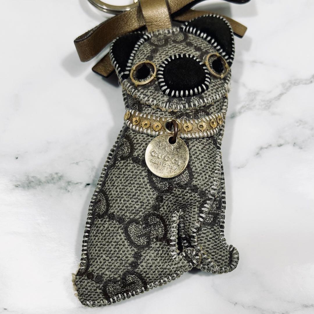 良品】グッチ チャーム キーホルダー グッチョリ オリバー パグ GG PVC