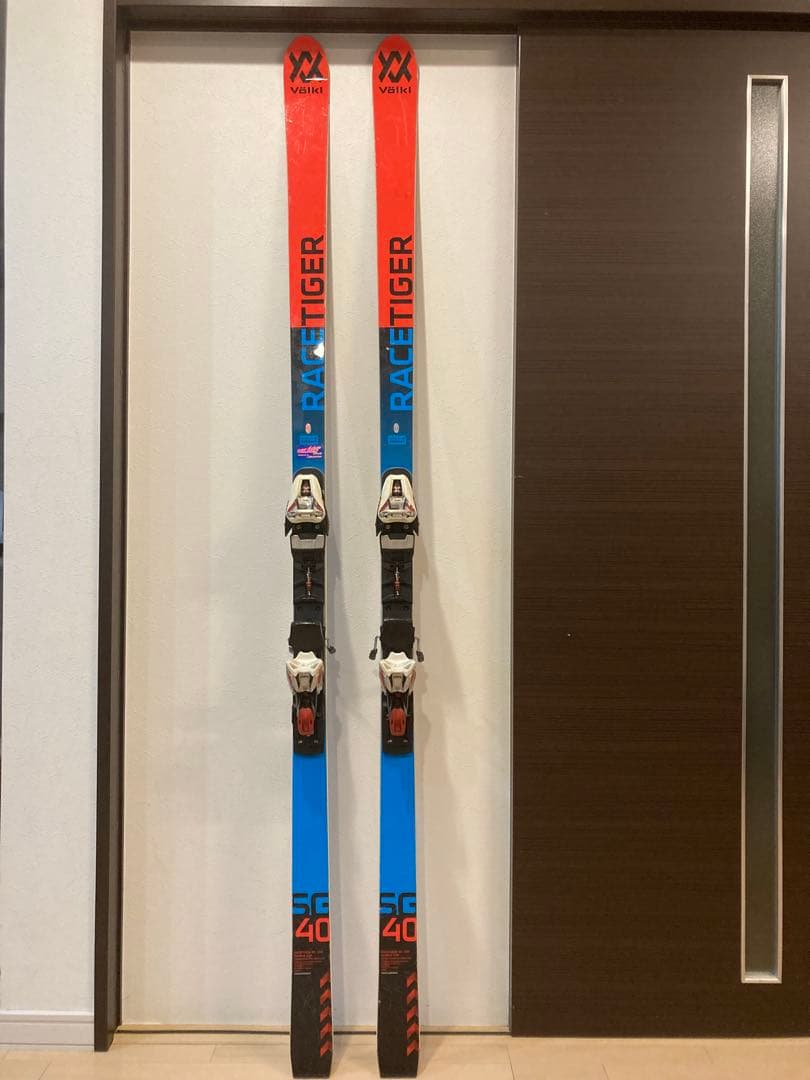 Völkl Racetiger SGスキー板 200cm RACETIGER フォルクル スキー板 2025 VOLKL SL + rMOTION3 12 GW