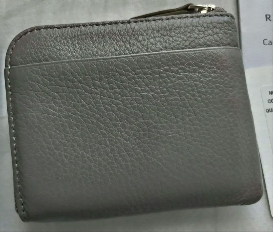 atelier nuu グレー レザー 二つ折り財布 - メルカリ