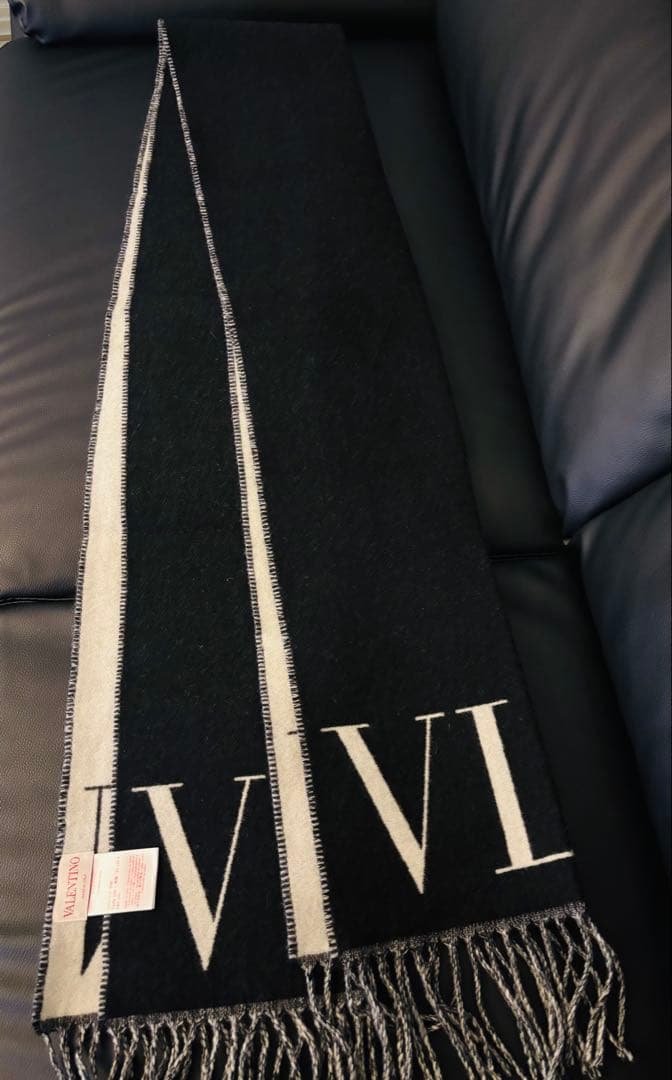 VALENTINO ヴァレンティノ　カシミヤ　ウールマフラー　使用数回美品 楽天市場】VALENTINO ヴァレンティノ マフラー 1Y2ER033BBJ レディース