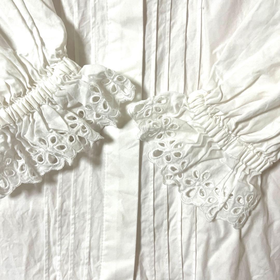 大人気！完売！THE SHINZONEコットンフリルレース襟ブラウス - メルカリ