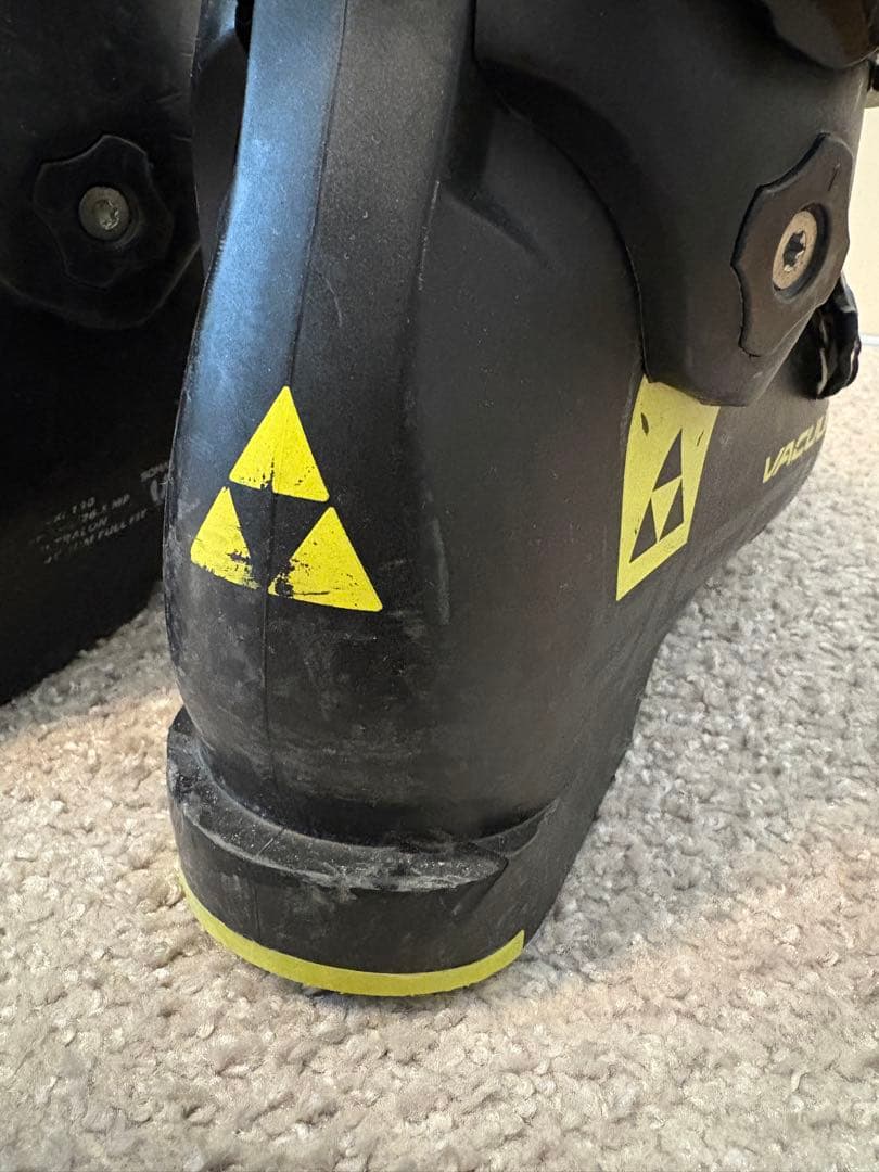 スキーブーツ　FISCHER 26.5cm