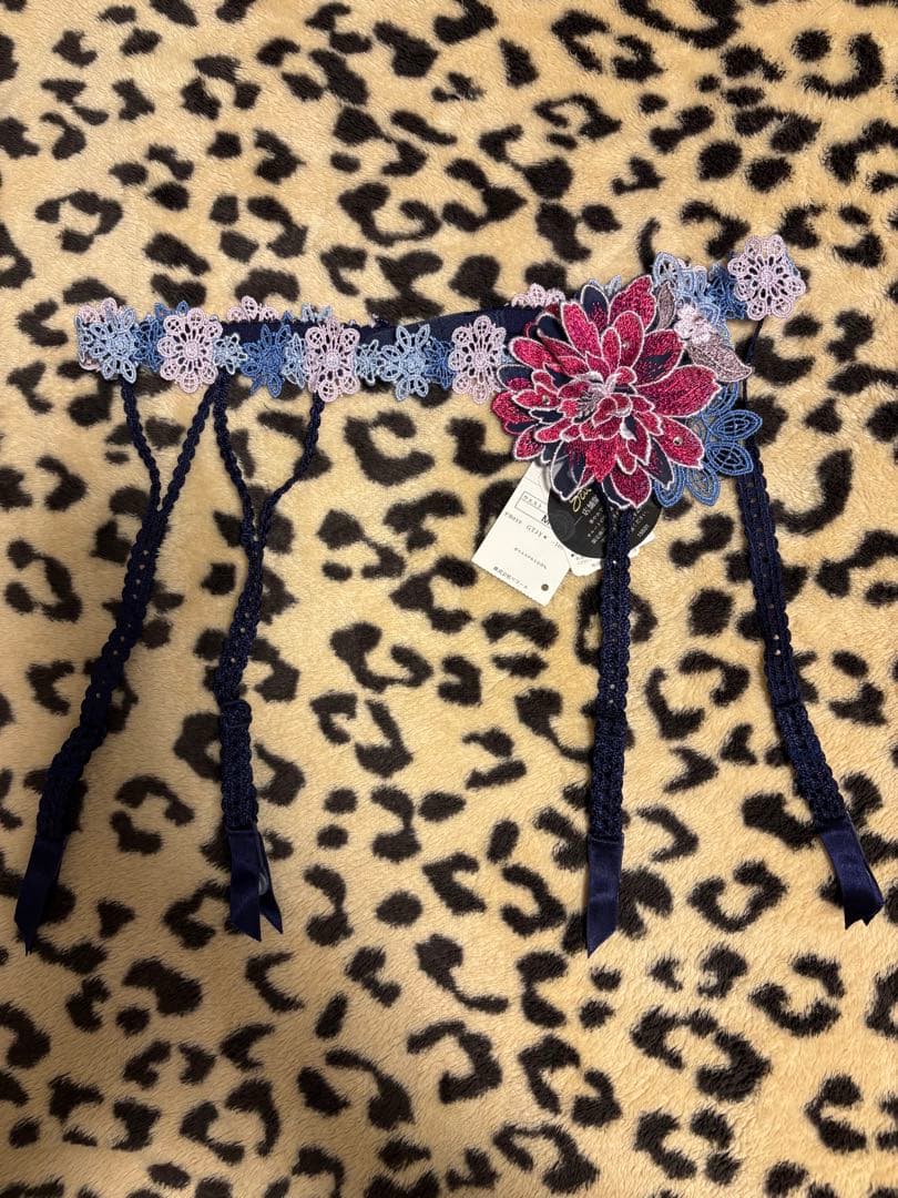 希少★サルート08 店舗限定　ガーターベルト サルート（SALUTE） ワコール ガーターベルト GTJ616 Wacoal salute 16