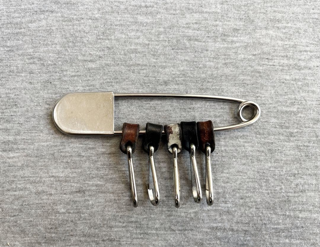 エンダースキーマ アーミーピン キーリング 安全ピン Hender Scheme