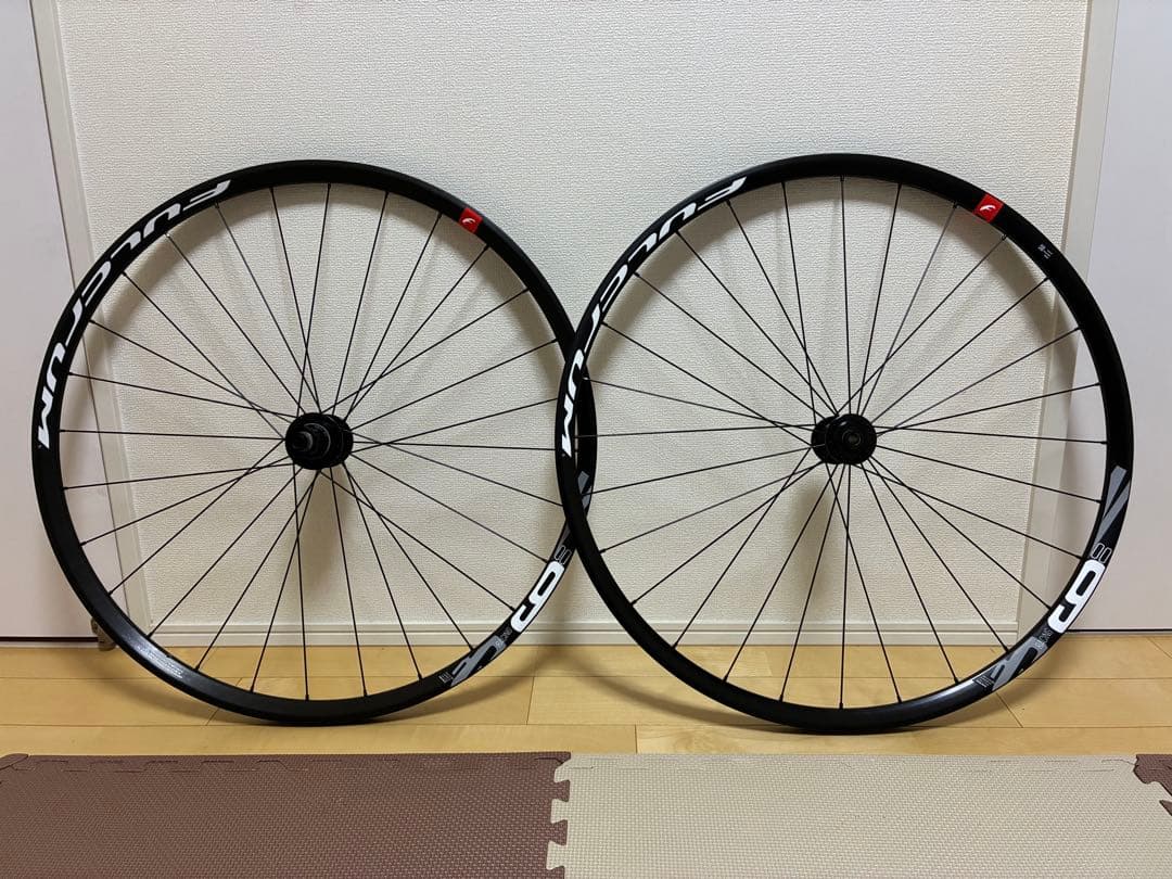 Fulcrum Racing 900 前後セット　新車外し品 Fulcrum Racing 3 DBはクイックリリースを見限った新しい設計 | CBN Blog