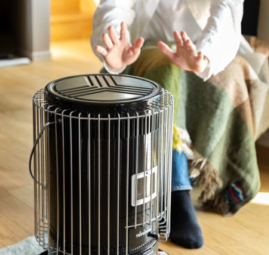 トヨトミ対流式ストーブ KS-67H-NB ブラック 【新品未開封】 - メルカリ