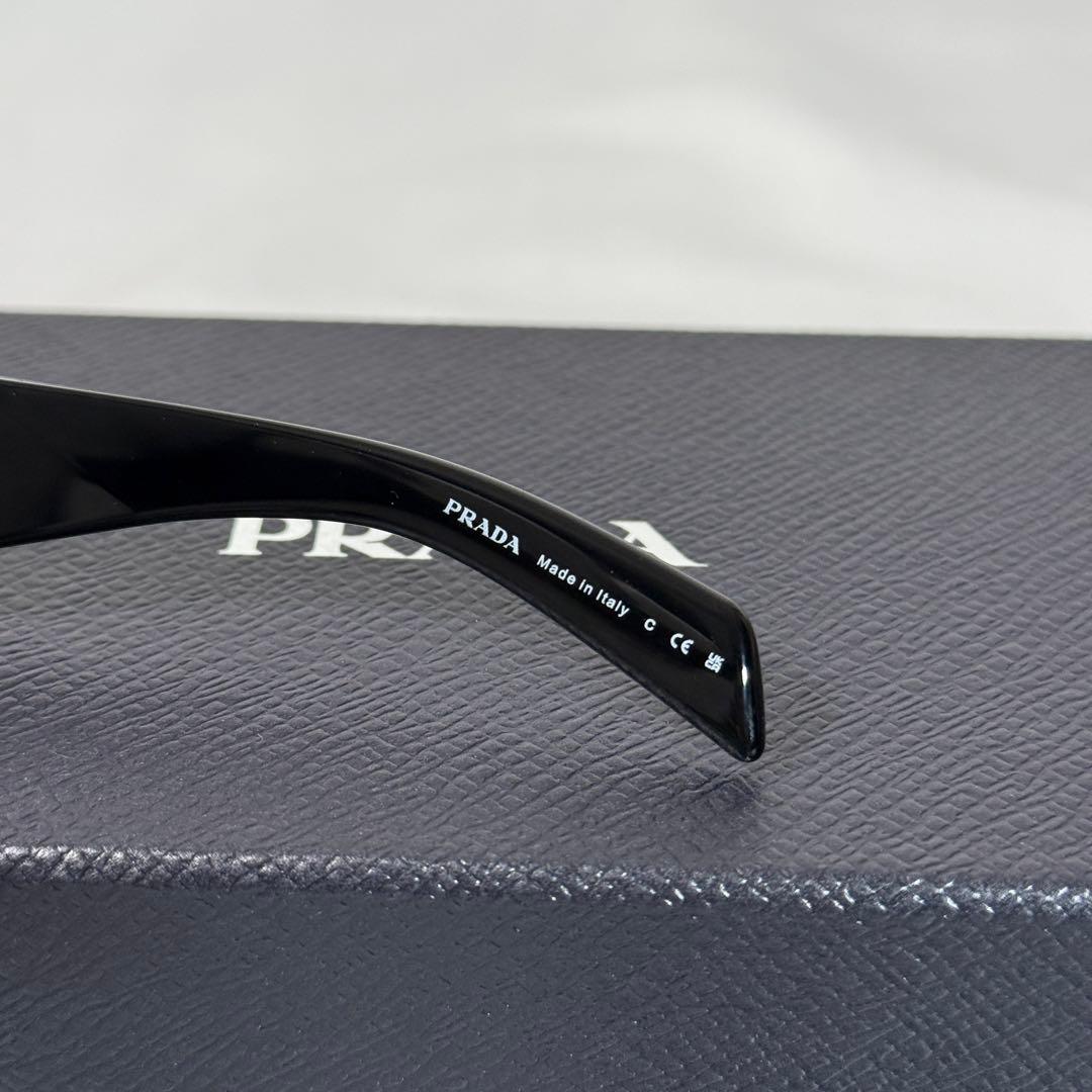 定価8万/カニエウェスト着用】PRADA サイドロゴ サングラス ブラック