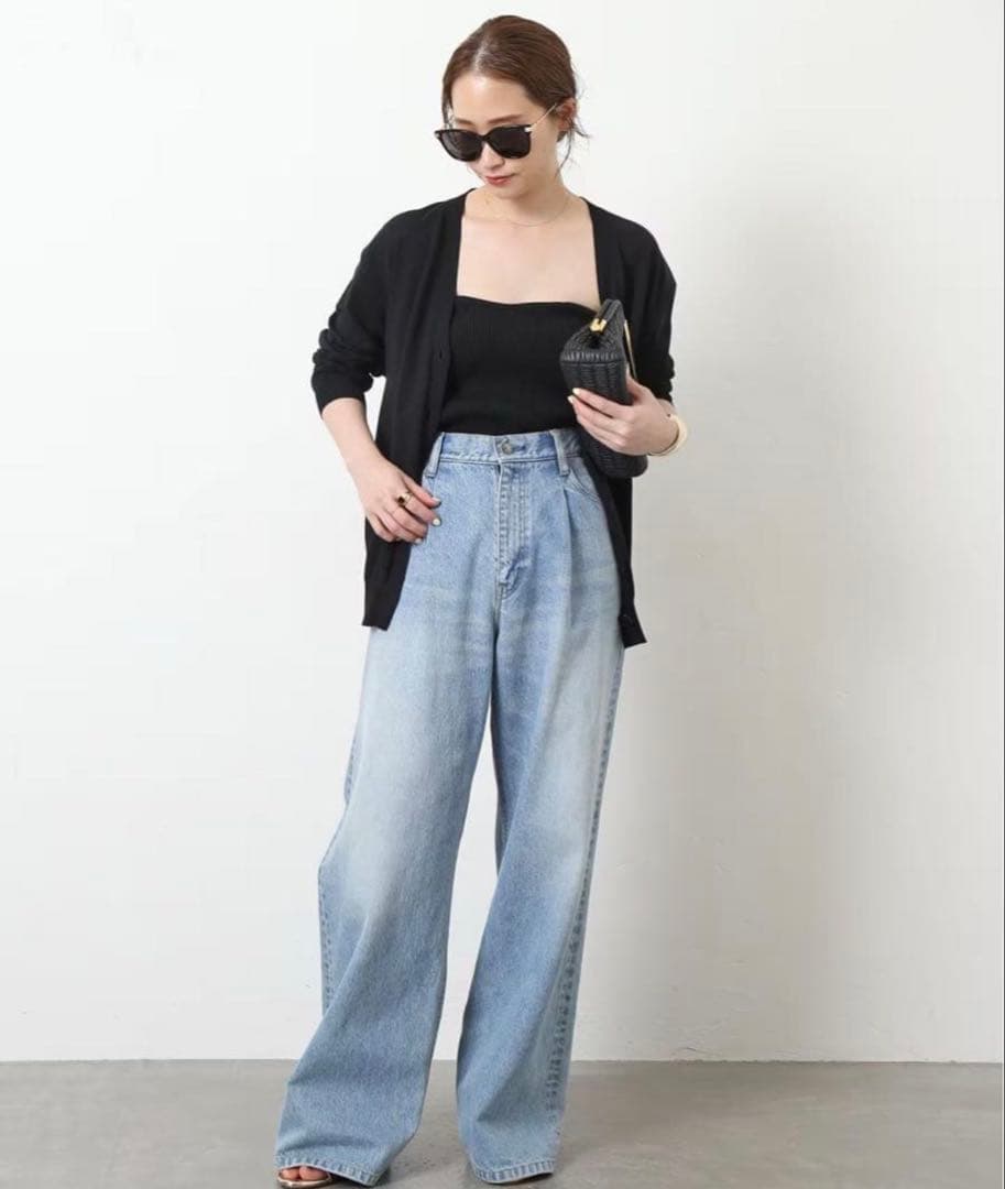 【定価3万】ドゥーズィエムクラス　タックバギーデニム38サイズ　2023年 Deuxieme Classe（ドゥーズィエムクラス）の「追加 タックバギーデニム