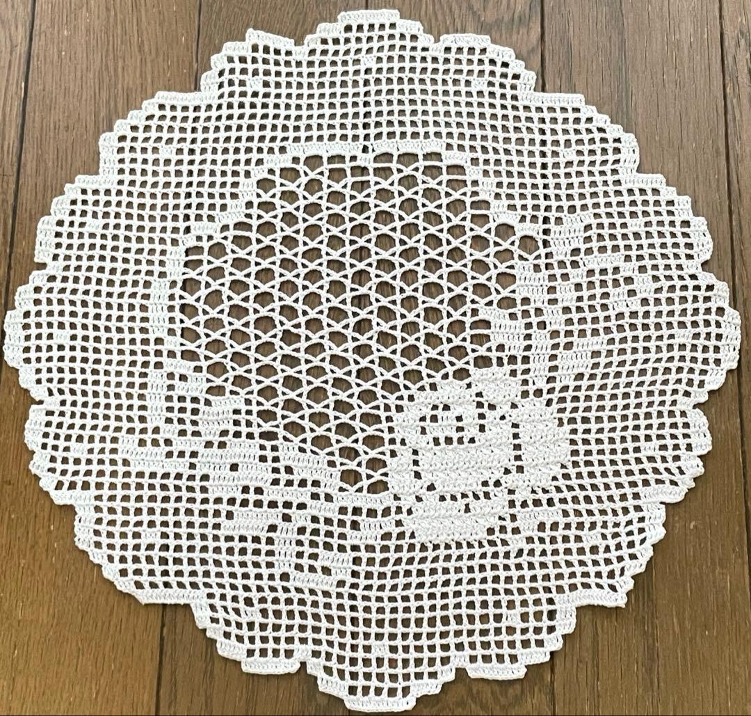ハンドメイド レース編み テーブルセンター - メルカリ