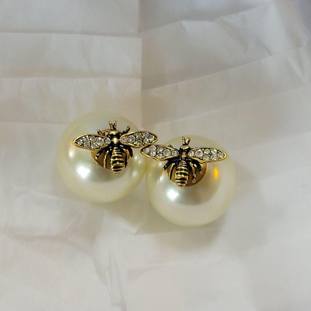 クリスチャン ディオール トライバル 蜂 bee クリスタル パール ピアス
