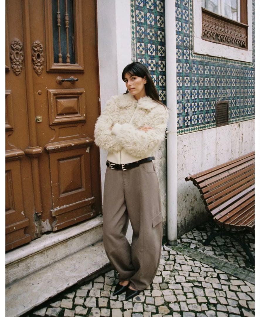 完売品⭐︎ZARA フェイクファーボンバージャケット S エクリュ - メルカリ