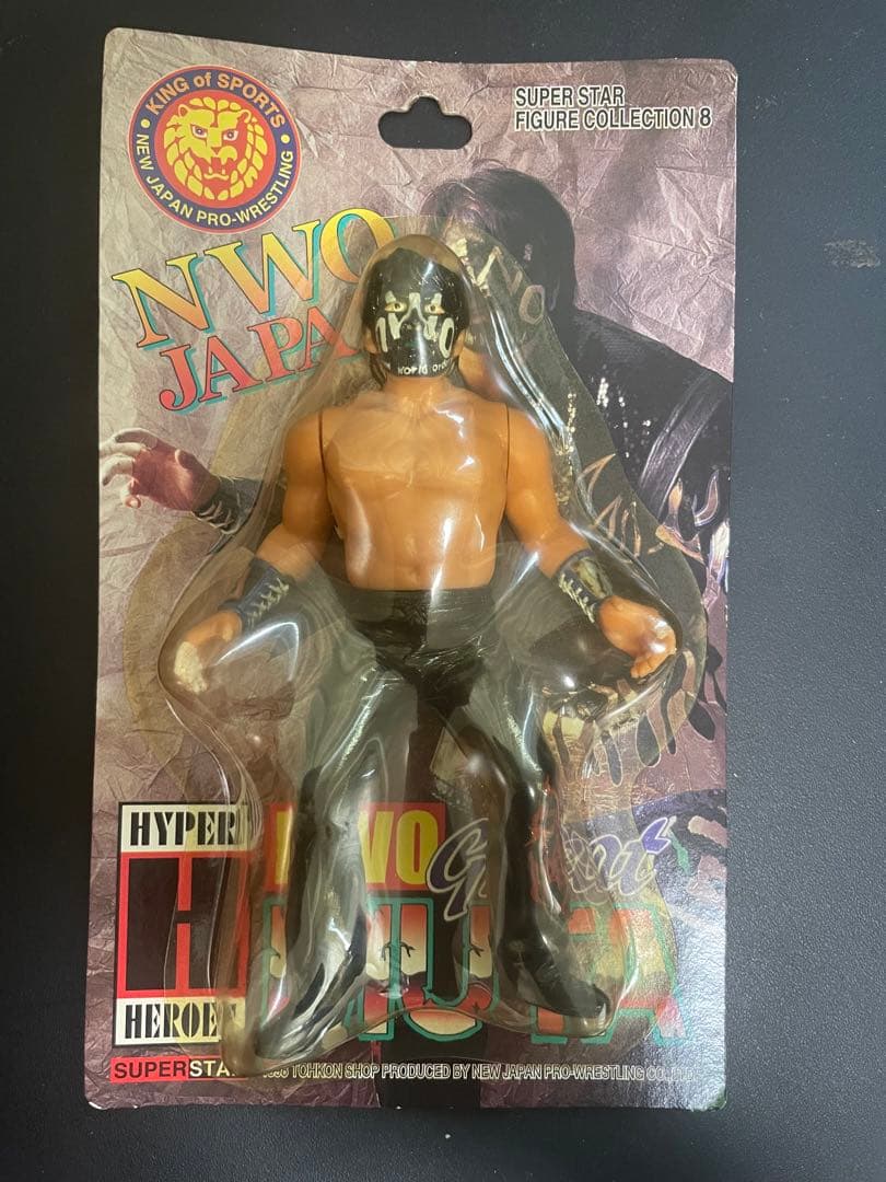 グレート・ムタ他　フィギュア　8体セット Amazon | グレート・ムタ フィギュア 毒霧噴射シリーズ | フィギュア