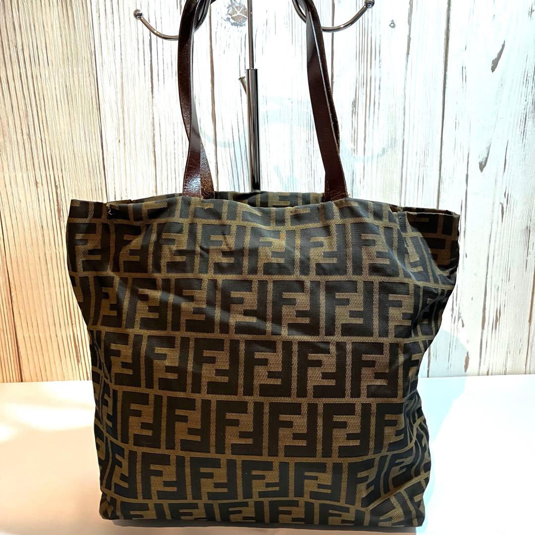 FENDI フェンディ トートバッグ 71-15978-1-002