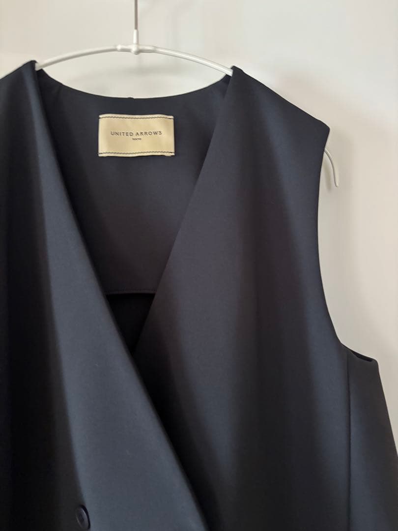 UNITED ARROWS SPONGY ミドル ベスト38 ネイビー - メルカリ