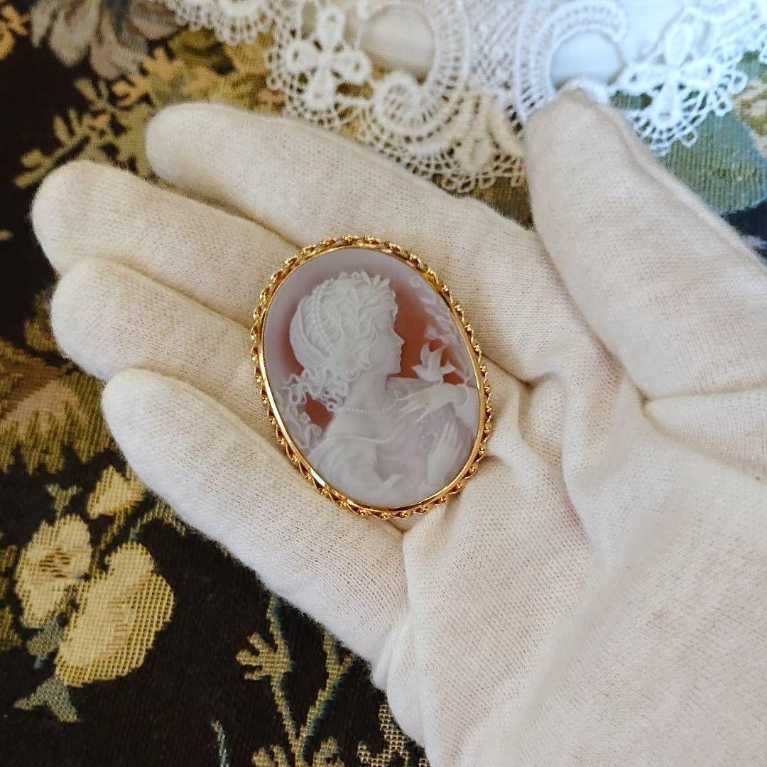 処分価格☆】カメオ 手彫り K18枠 ブローチ ペンダントトップ 美品