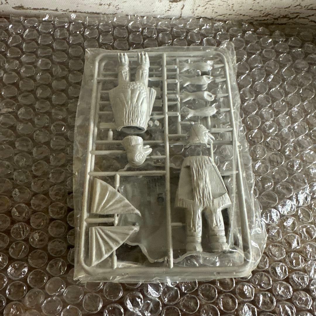 マルサン「ウルトラマンA 怪獣基地NO.2 ガマス」 プラモデル - メルカリ