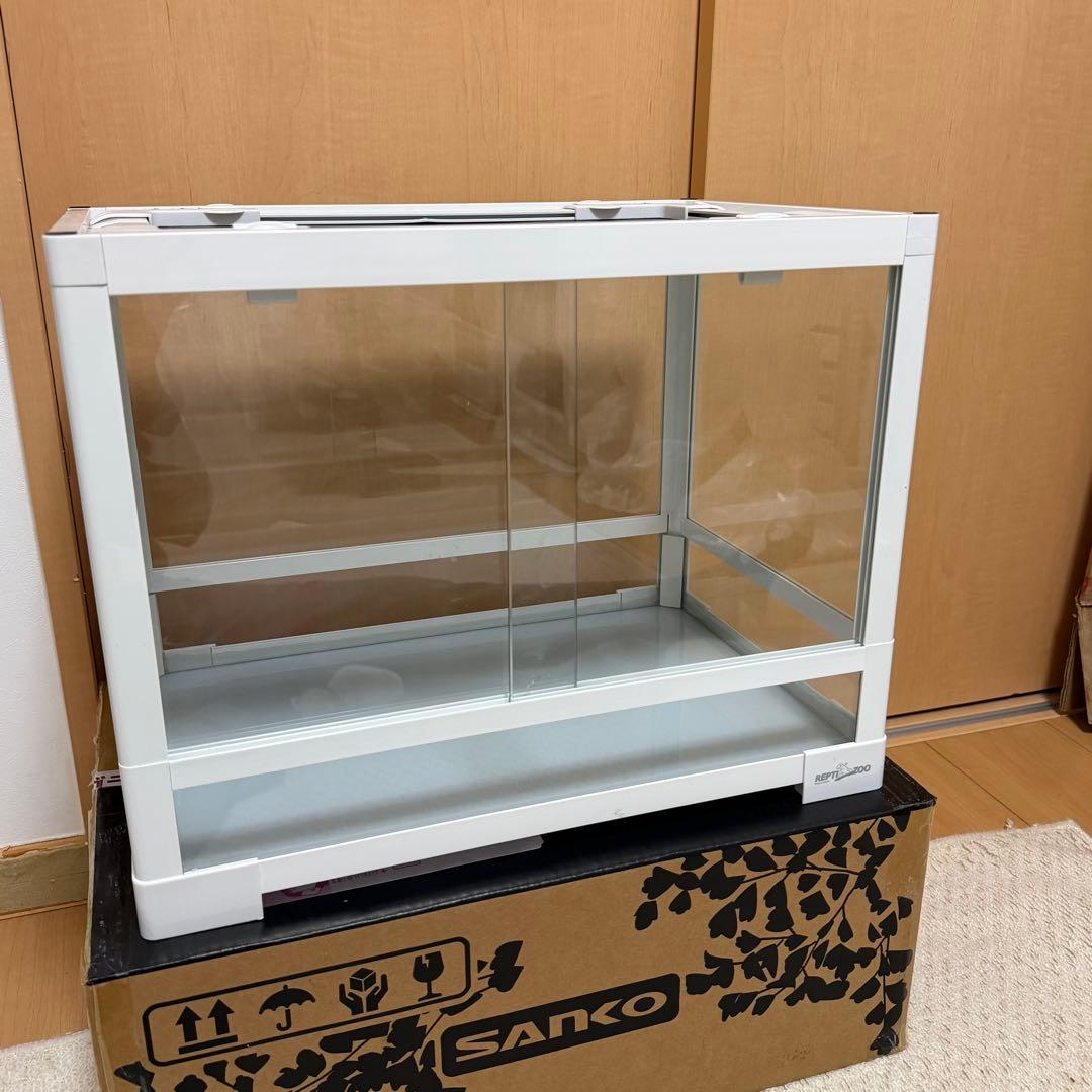 SANKO パンテオン ホワイトWH4535 パンテオンホワイトWH4535 SANKO レプティワイルド 販売 通販 爬虫類用
