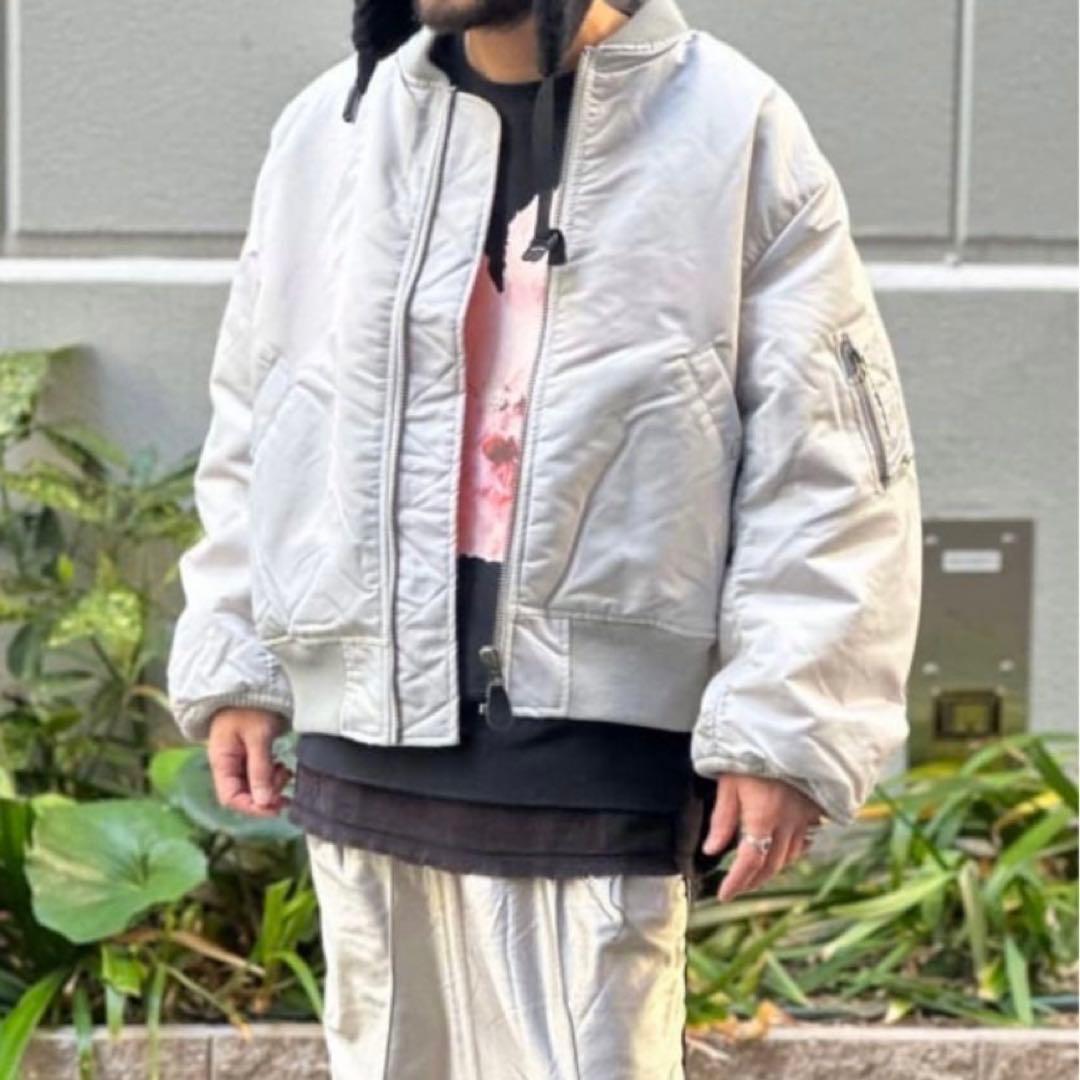 試着のみ✨ ビームス MA-1リラックスフィット フライトジャケット シルバー BEAMS（ビームス） ma1 ma-1 リラックスフィット THERMOLITE(R) MA-1