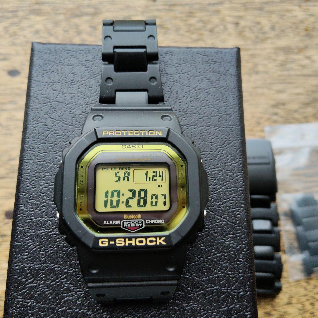 G-SHOCK GW-B5600 ブラック マルチバンド 文字盤ゴールド Casio G-Shock 'Caution Yellow' Tough Solar Multi-Band 6 Black