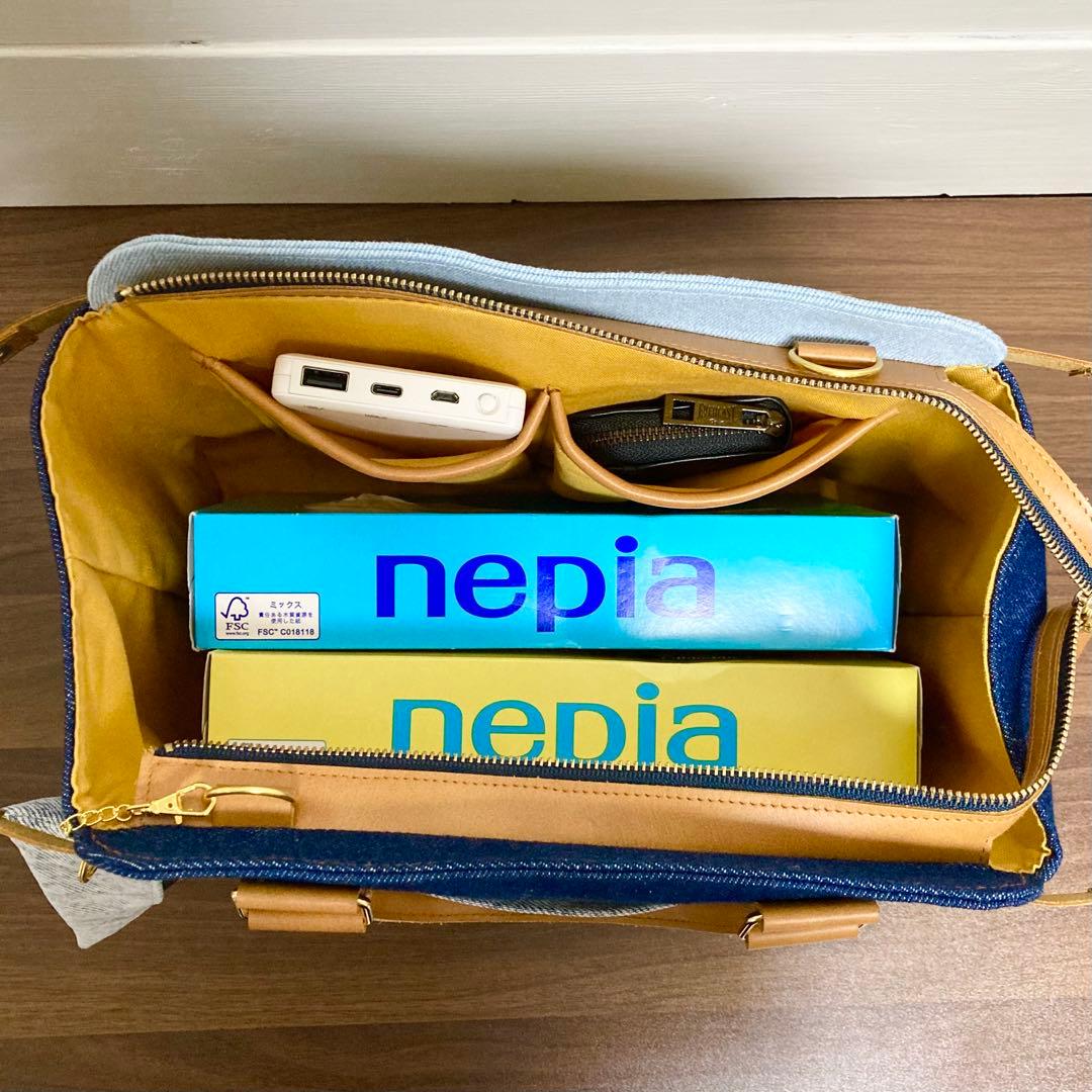 デニムリメイク 本革 2wayハンドバッグ 底板底鋲 刺繍花柄 no.1