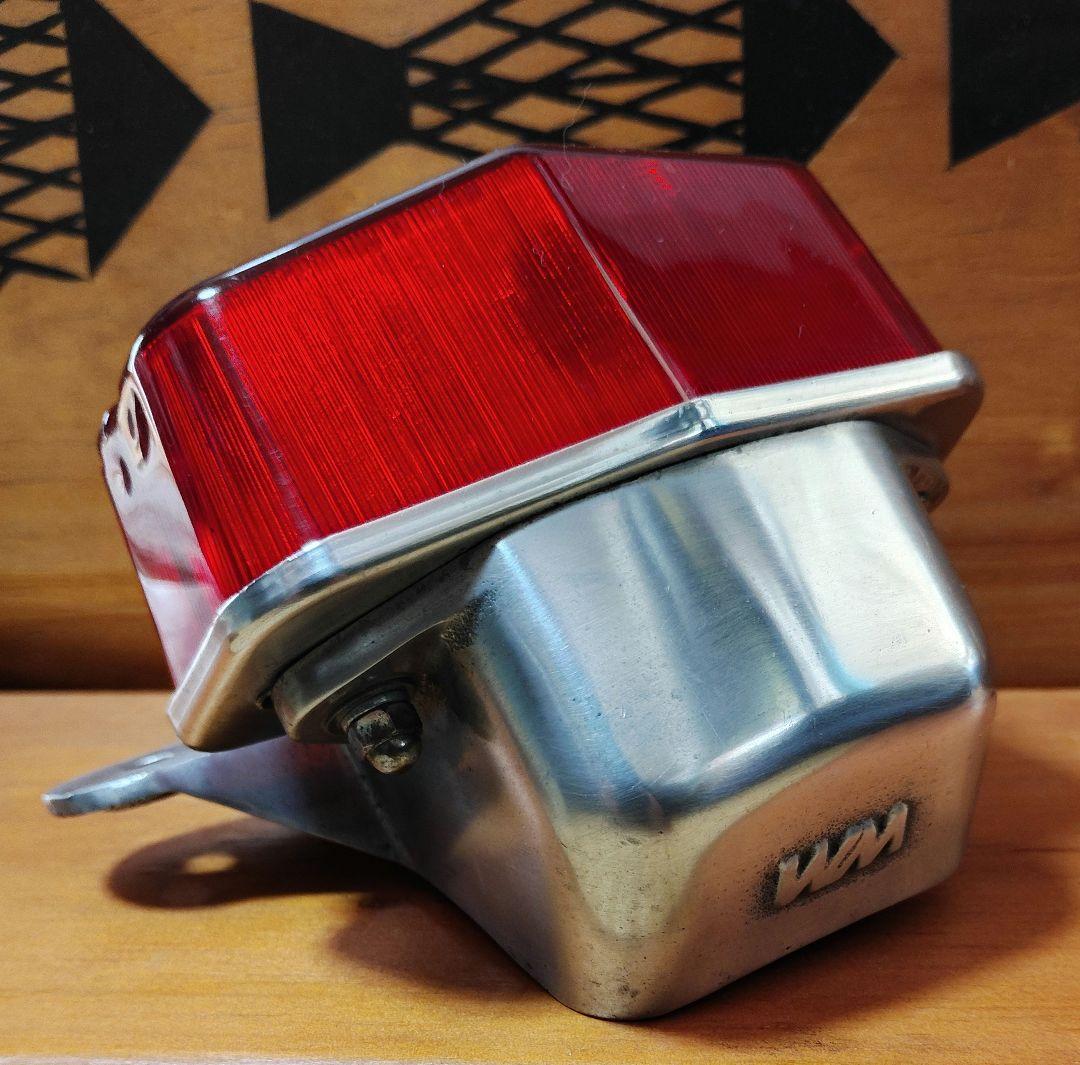 WM製WELLINGTON ルーカステールランプ ☆ビンテージ・旧車SR400 - メルカリ