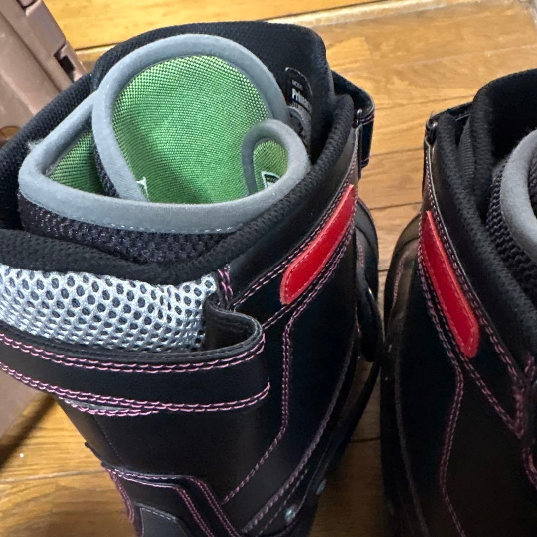 タ*イ様 YONEX Primacy スノーボードブーツ　27.5cm
