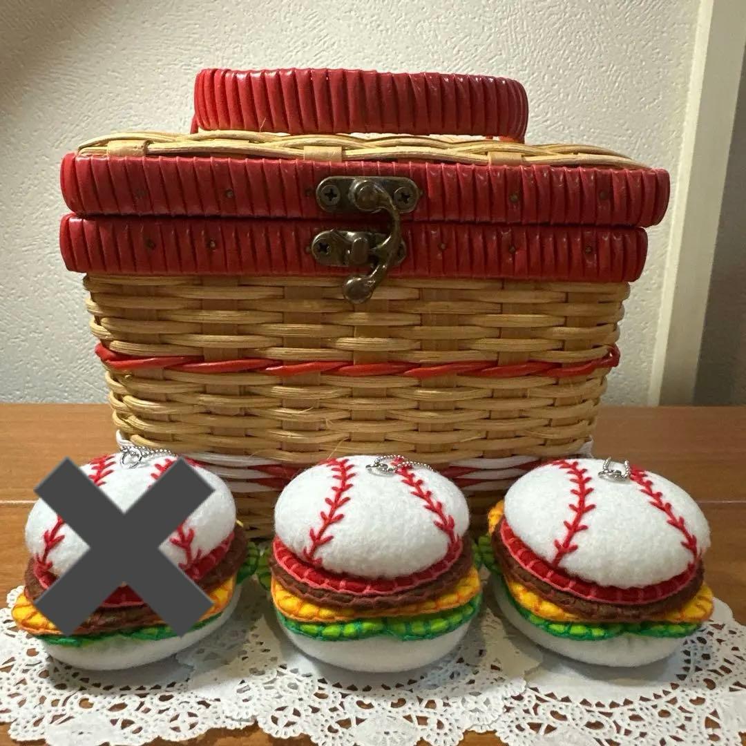 部活お守り ハンドメイド フェルト 野球バーガー 2個 - メルカリ