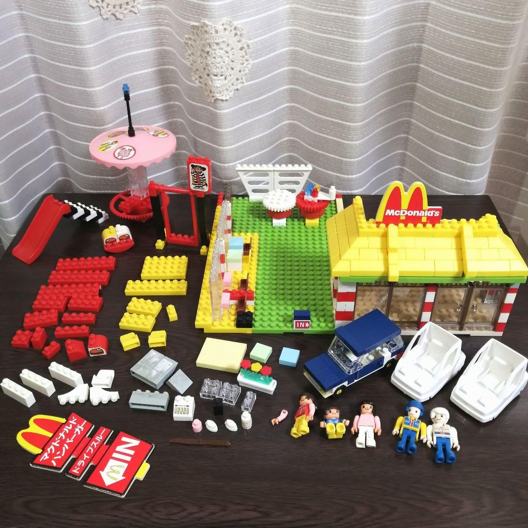 マクドナルド お店 昭和 レトロ ダイヤブロック プレイランド で遊んで
