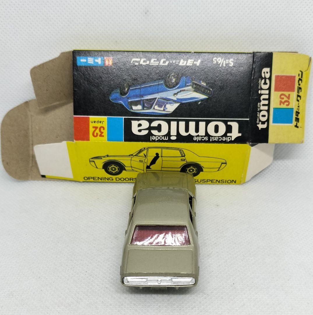 《黒箱トミカ32-1-1》トヨタ ニュークラウン【１Eホイール初期ロット】超美品