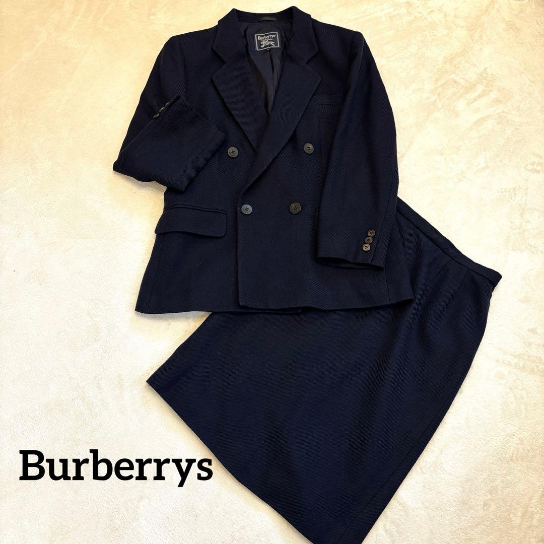美品】 Burberryセットアップ ジャケットLサイズ✖️ スカートMサイズ