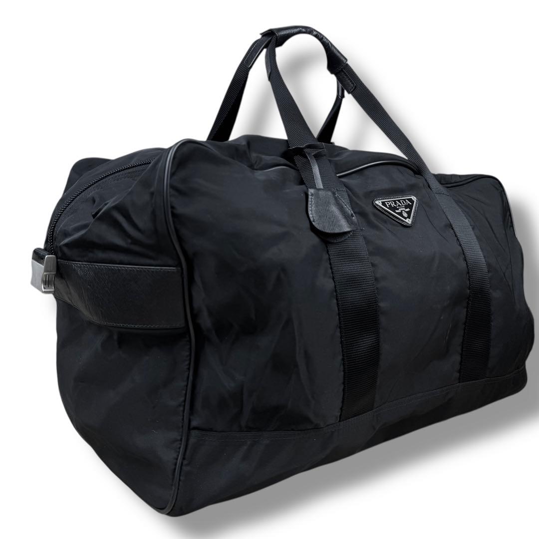 【美品】PRADA プラダ 大容量ボストンバッグ 三角ロゴ 南京錠 ナイロン 黒 PRADA（プラダ） 美品 テスート 三角ロゴプレート ブラック 黒
