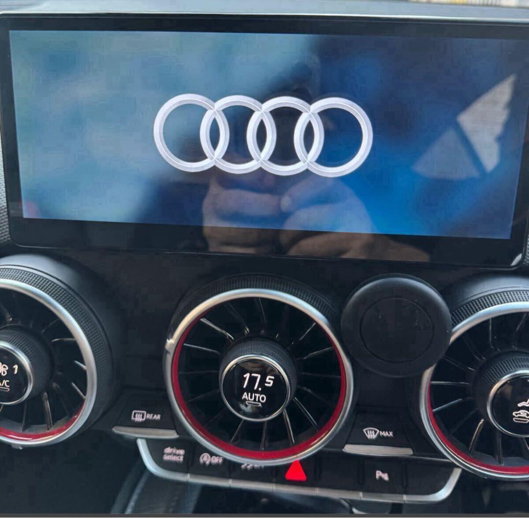 数量限定 AUDI TT（8S）専用モニターステー 非売品（艶消し黒塗装済み