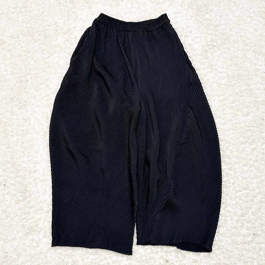 美品】kanata カナタ クラシックヒダパンツ hida pants 黒 - メルカリ