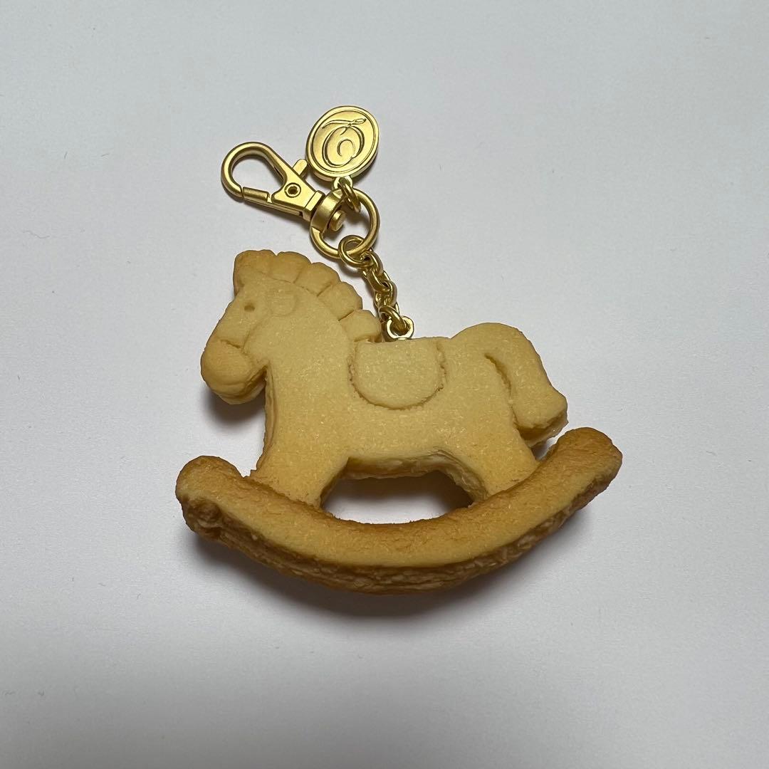 Q-pot 福袋限定品 木馬焼きたてクッキーバッグチャーム ハガキ付き♡ Q